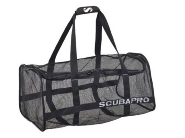 Sac filet MeshBag SCUBAPRO Dimensions : 70 x 40 x 30 cm. Poids : 450 g. Volume: 84 L